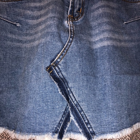 ‼️NWT‼️ ZAFUL Denim Skirt - Picture 3 of 4